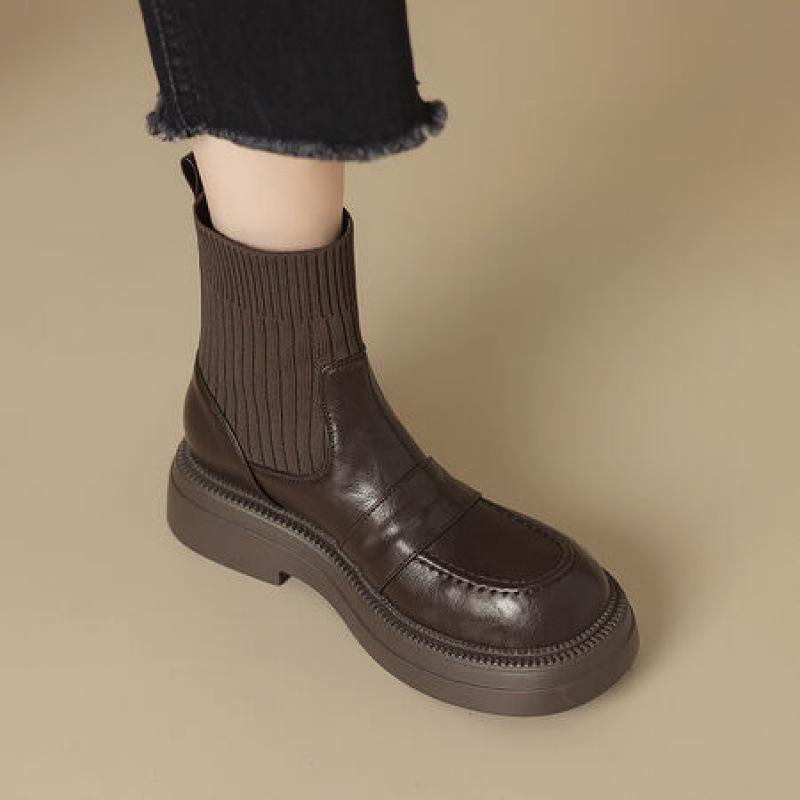 Autumn and Winter Platform Martin Boots Women's Rubber Sole Leather Boots Women's Comfortable Medium Heel Large Size Women's Boots Korean Versio