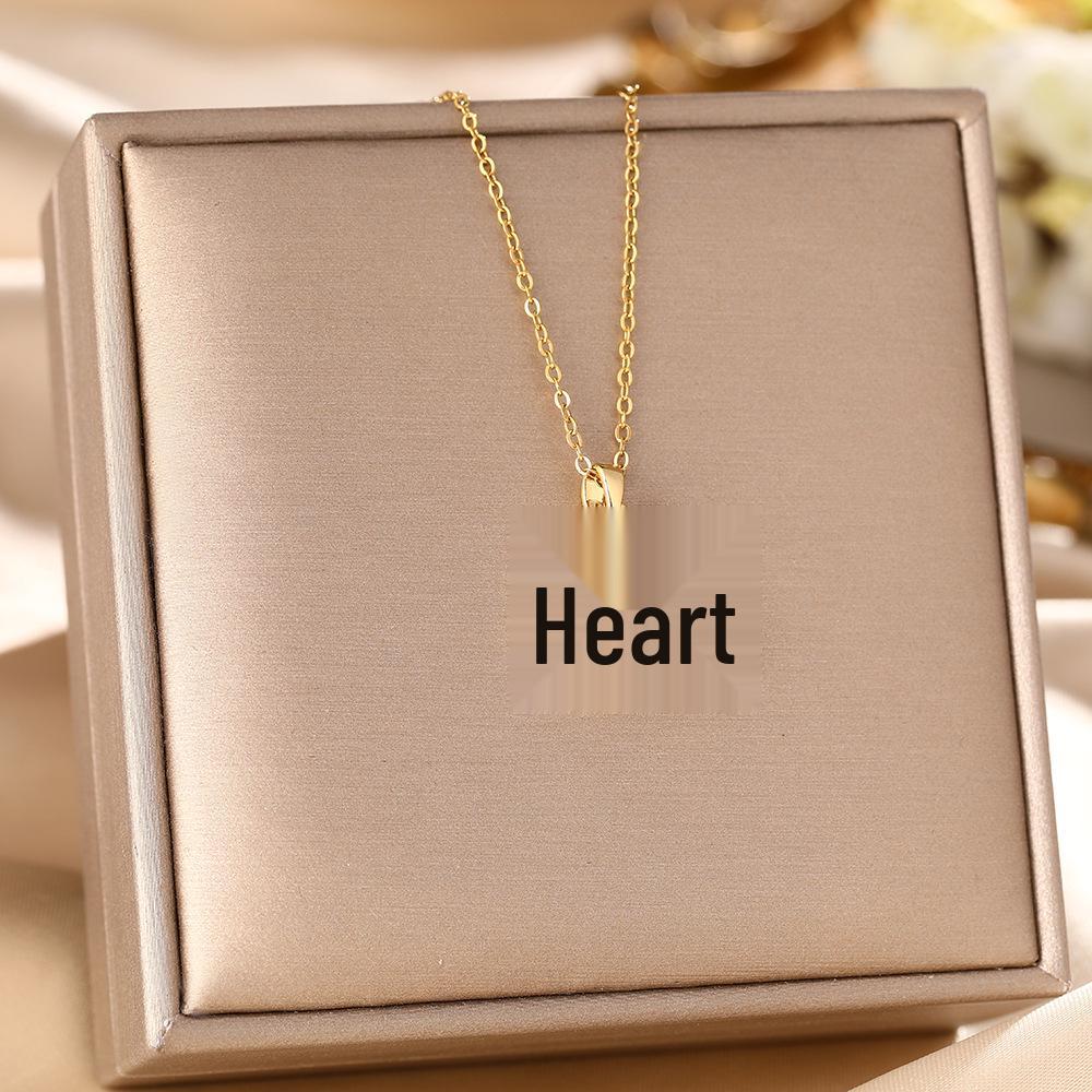 Elegant Gold-Plated Chinese-Style Four-Leaf Clover Necklace with Imitation Hetian Jade Pendant for Women