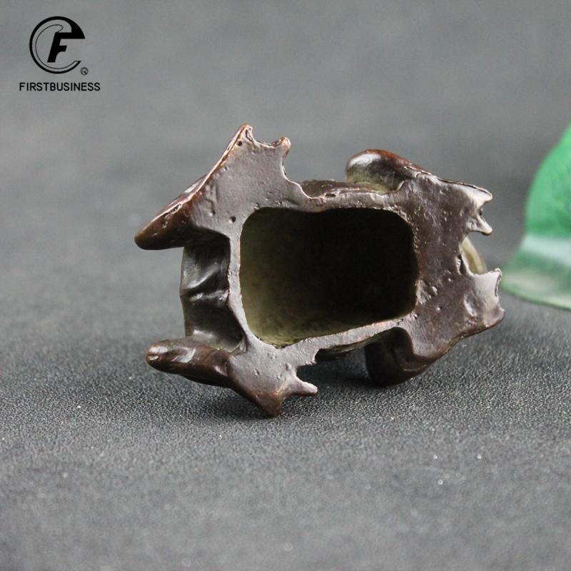Copper Lucky Toad Grateful mother Figurines Miniatures Tea Ceremony Desktop Ornament Antique Bronze Animal Sculpture Home Decors