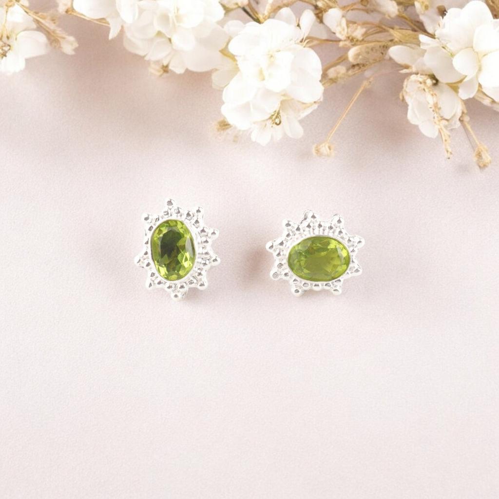 Peridot Gemstone 925 Sterling Silver Handcrafted Jewelry Push Back Studs 0.54" EE-151-12