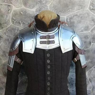 Naramienniki i gorsecik Zestaw zbroi Larp Rekonstrukcja Kostium Cosplay Ramię i gorsecik Zbroja stalowa Ramię z gorgetem