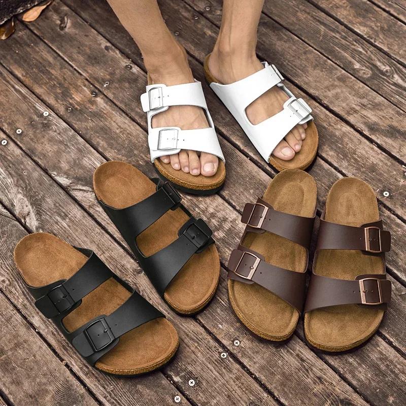 Sandálias Casuais de Couro Genuíno Masculinas de Verão Chinelos Antiderrapantes Sola Macia Respiráveis Sapatos 2 em 1 para Uso Externo Chinelos de Praia 35-46