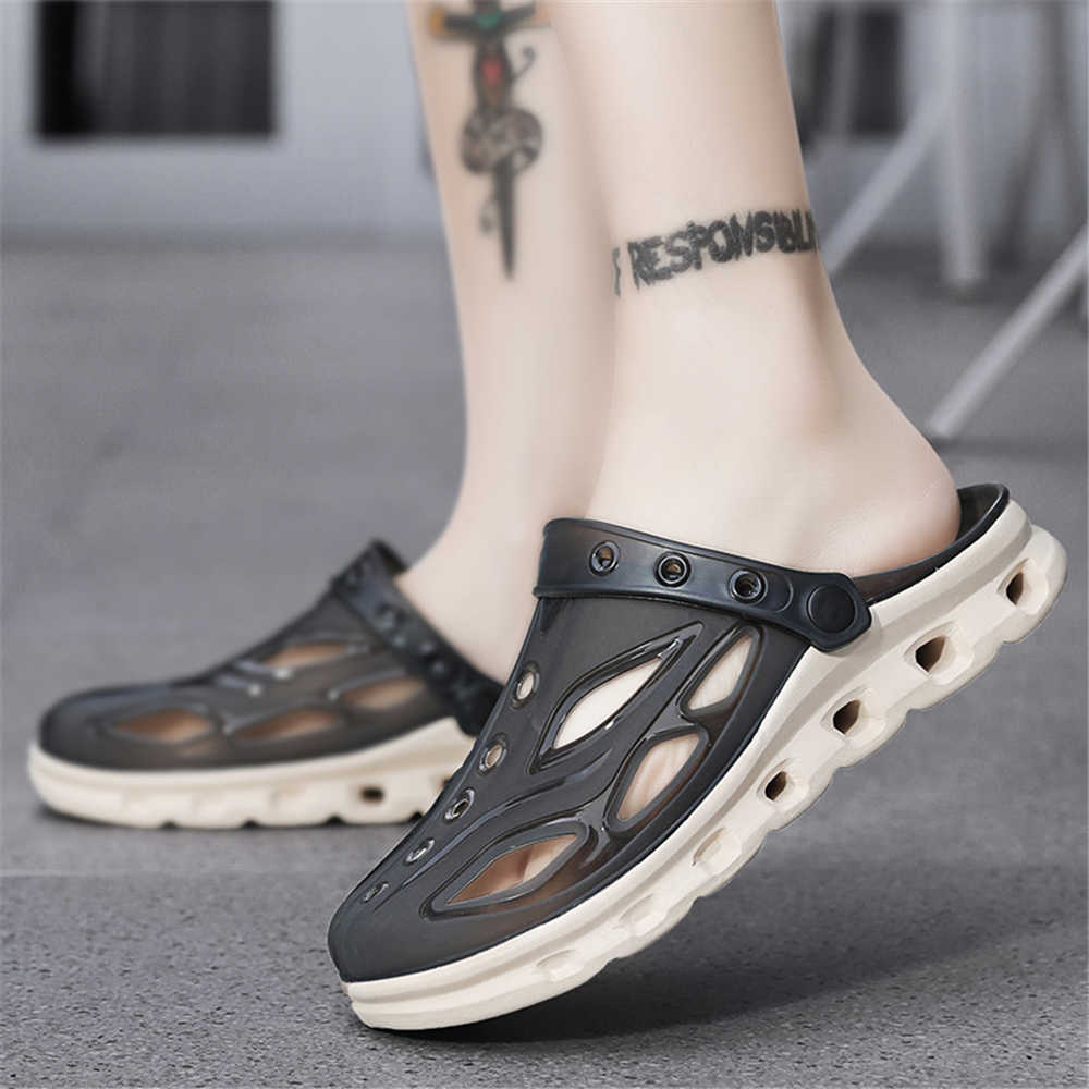 Fashion Size 44 Quick Drying Shoes Men Luxury Slippers Summer Beach Sandals Summer Flip Flops For Man Sneakers Sport All Brand