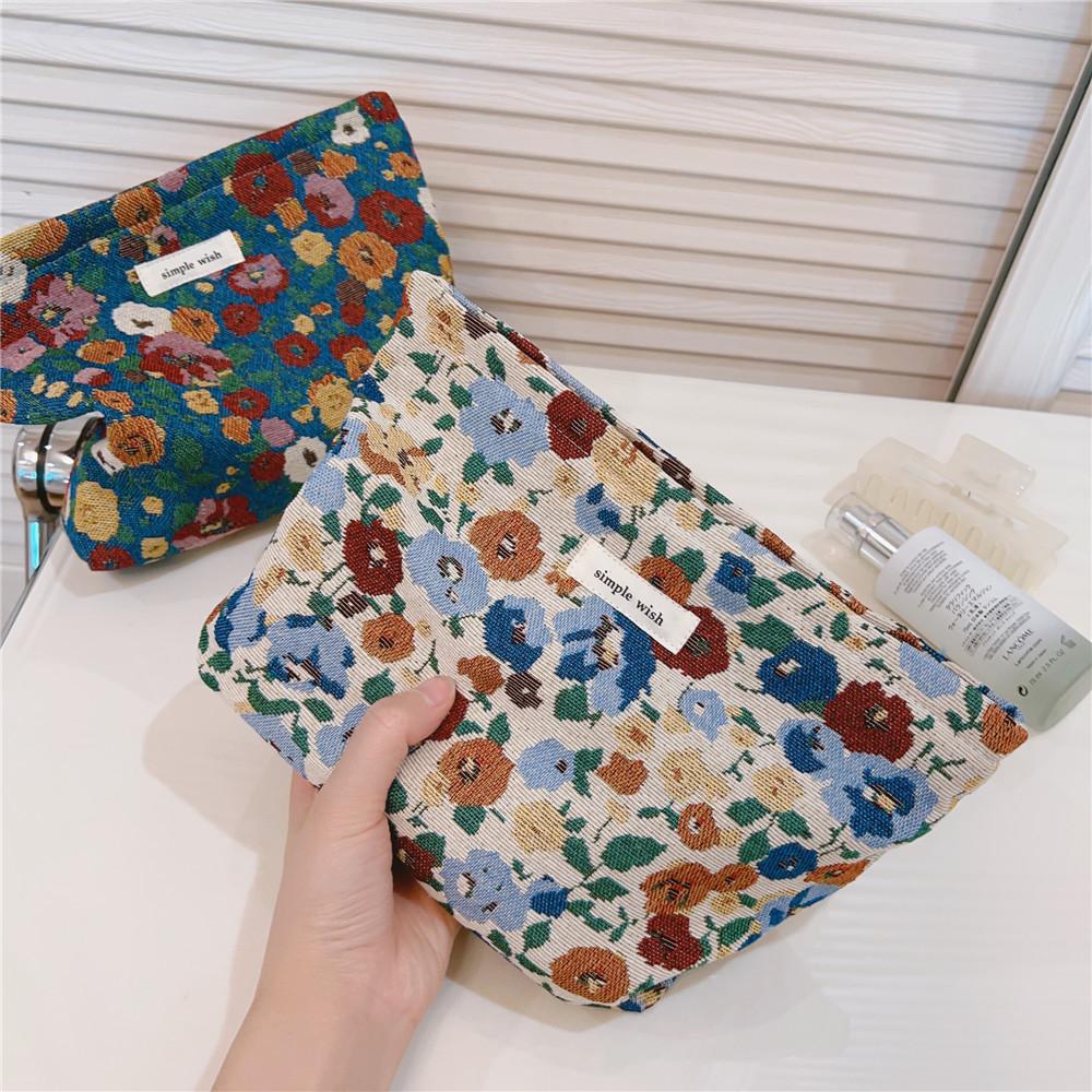Retro Flower Pattern Canvas Cosmetic Bag Makeup Bag Travel Toiletry Accessories Organizer Pouch