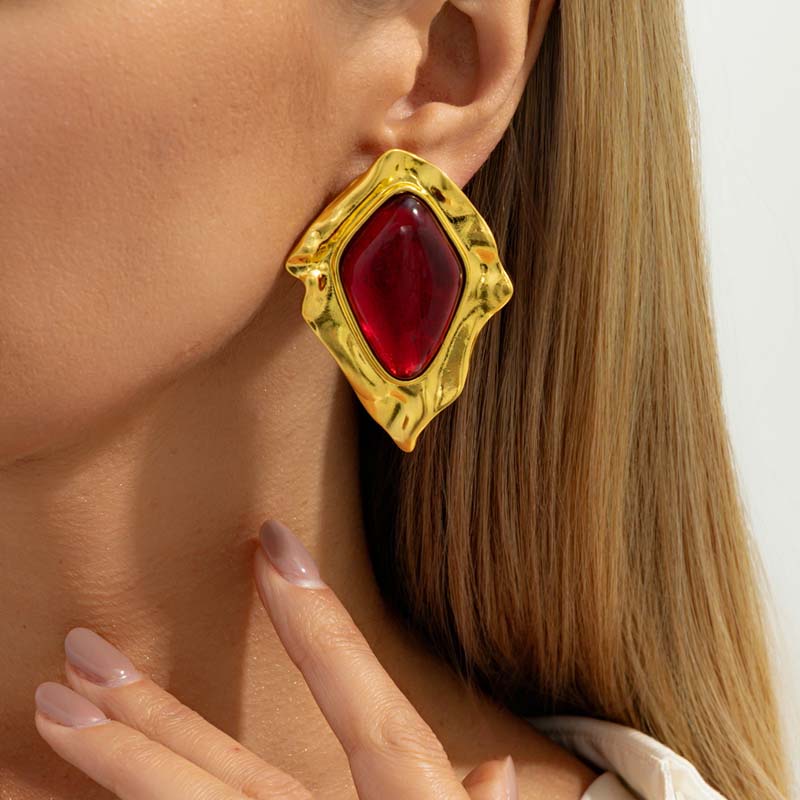 Vintage Red Resin Pleated Stud Earrings For Women Punk Metal Irregular Geometric Leaf Shaped Earrings  Party Zircon Gift
