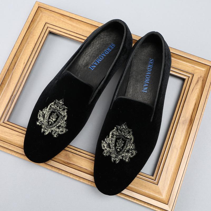 

Британские остроносые мужские туфли с круглым носом в стиле business casual из кожи модные мужские туфли из замши коровьей кожи 38 чёрный