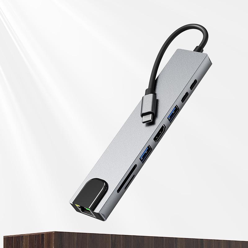 USB-C 8-in-1 Multi-Port Hub for iPad Pro M2