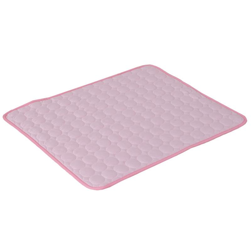 Summer Pet Cooling Mat Breathable Ice Blanket for Dogs Cats Pets Sleep Cold Bed Washable Ice Silk Pads Cushion Pet Accessories