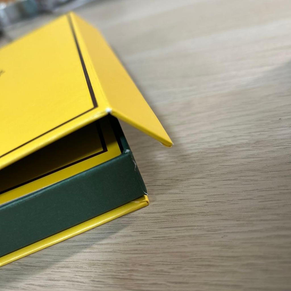 [USED] MAMAMOO YELLOW FLOWER trading card included