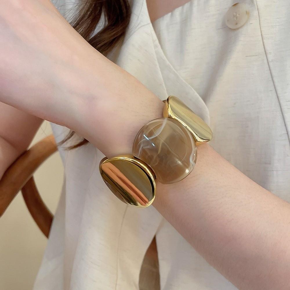 Breite stapelbare Acryl-Verbindungsarmbänder Mehrere Stilrichtungen Elastische Seilarmbänder Feiertag