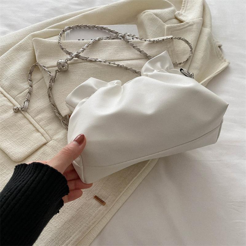 One-shoulder Crossbody Bag High-end Textured Pleated Cloud Bag Niche Texture Summer Versatile Chain Woman Solid Sweet