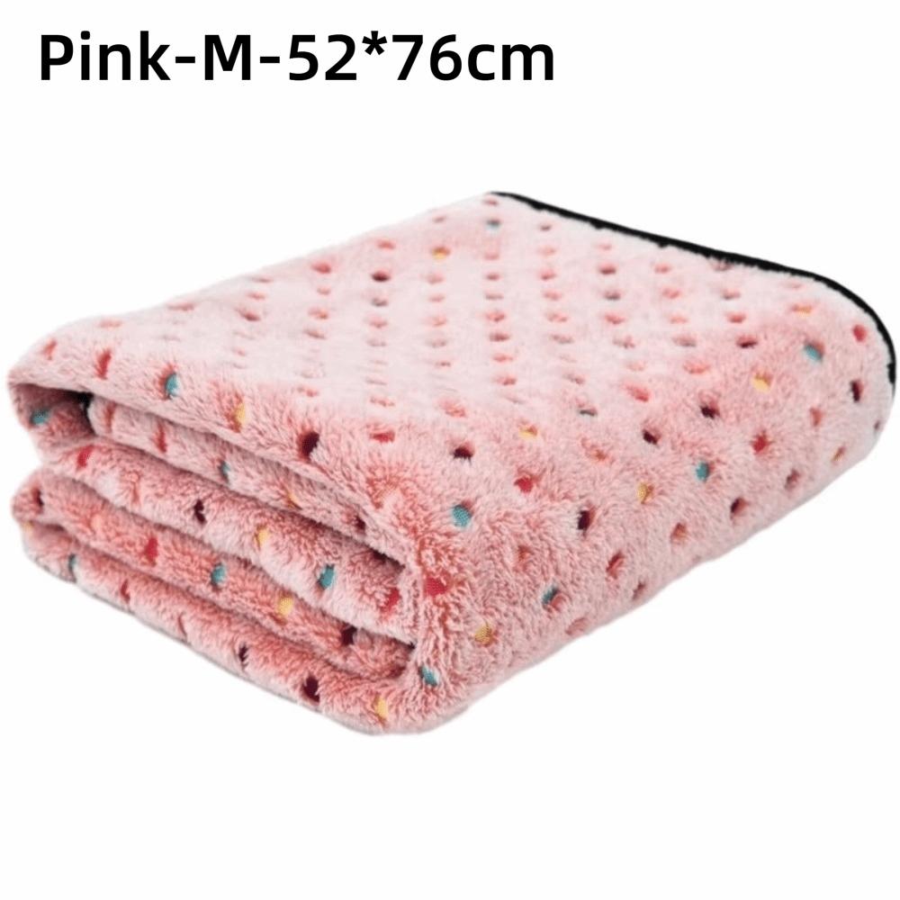 Portable Ultra-Soft Pet Bed Blanket Cute Dot Pattern Cozy Warm Pet Pad Machine Washable Breathable Dog Blanket for Dog/Cat