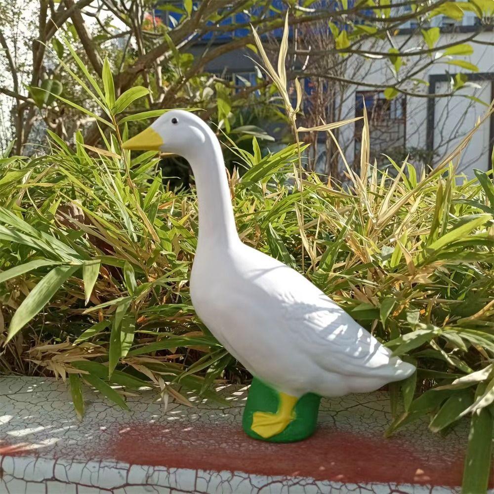 Cute Goose Figurine Resin Desktop Ornament Micro Landscape Animal Statue  Rockery