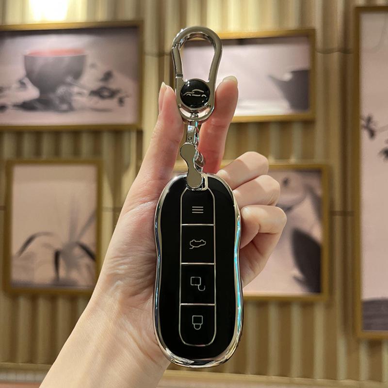 2024 Xiaomi SU7 Pro Max Protective Key Case with Car Model Buckle