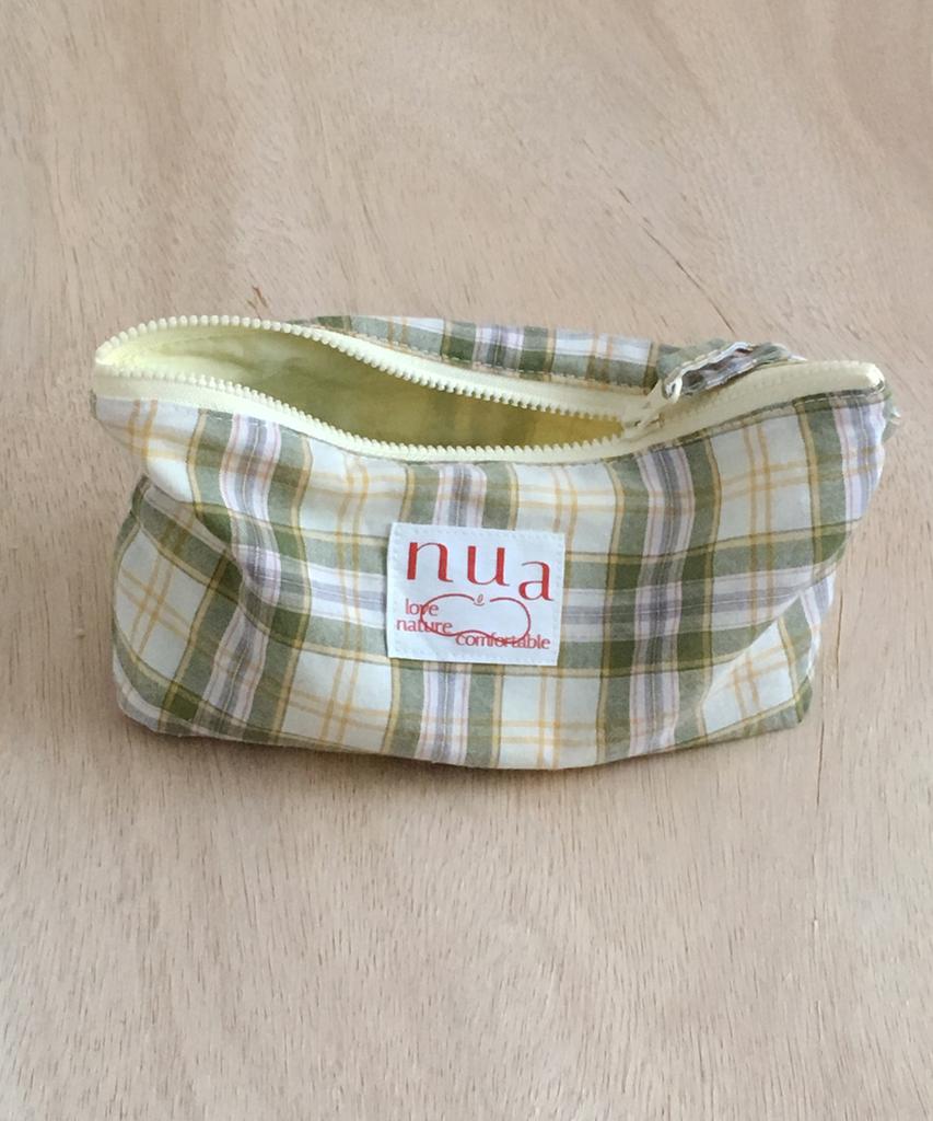 Nuaname Tokyo Latte Vintage Check Pouch