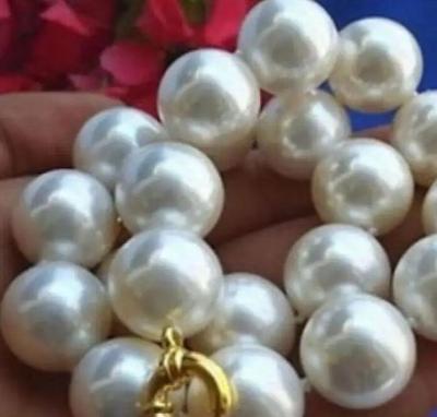 Huge 18mm White Shell Pearl Necklace 18"