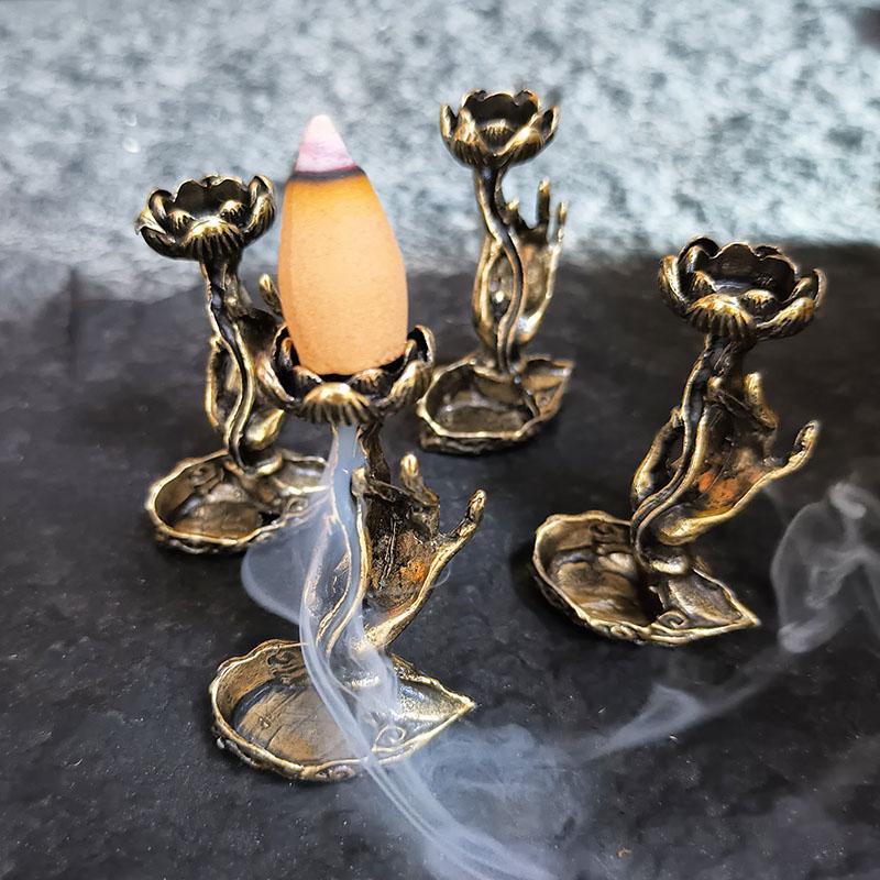 1 Piece Small Buddha Hand Backflow Incense Burner Metal Sandalwood Copper Cone Censer Lotus Mini Home Decor Ornaments