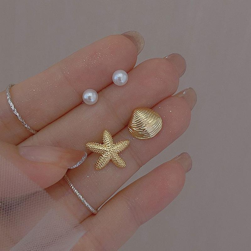 

4Pcs Sweet Pearl Starfish Stud Earrings for Women Simple Metal Shell Earrings Set Trend Elegant Exquisite Light Luxury Jewelry золотой