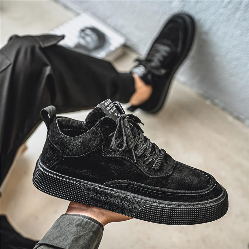 Men's Four Seasons Trend Low-Top Thick-Soled Sneakers - Casual, Height-Increasing, Flat Sports Shoes for Autumn and Winter.