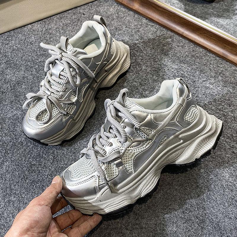 Thick-soled heightening dad shoes women's spring and autumn small man fried street new silver casual sports shoes