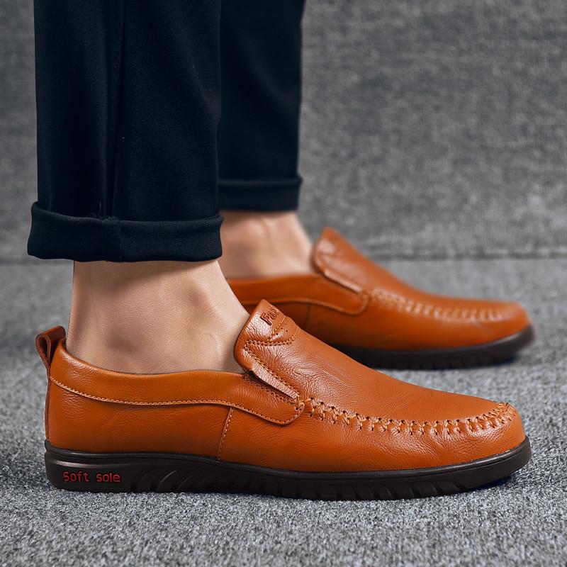 2025 Spring Men's Shoes Leather Soft Sole Personalized Beanie Shoes Men's Cheap Fashion Casual One-pedal Leather Shoes