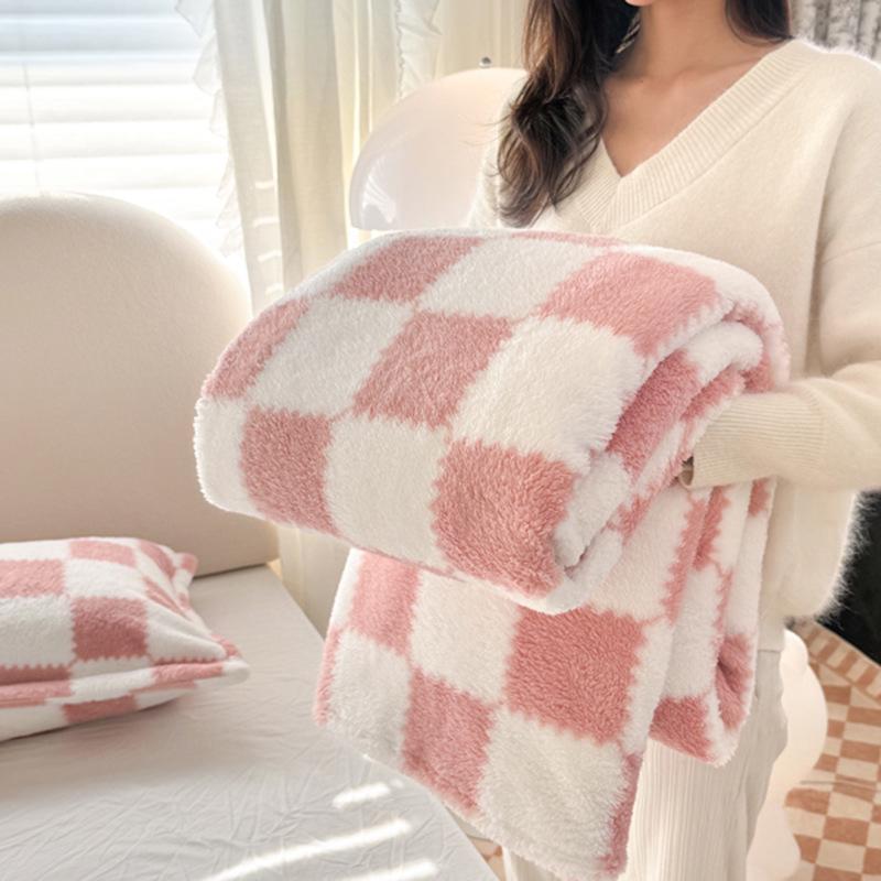 Premium Winter Coral Fleece Plaid Blanket for Women - Thickened Milk Fleece Office Nap Throw