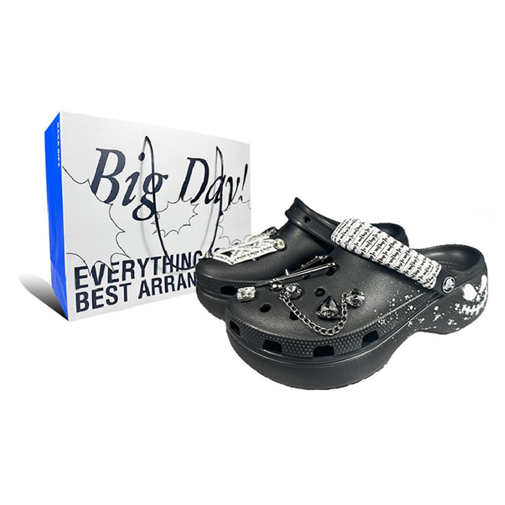 Crocs Classic Platform Clog Devil's Whisper Fashion Trend Spring and Summer Versatile Hole Shoes Women's Black Gift Box Edition