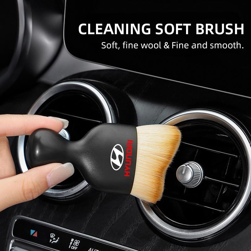 Car Wash Microfiber Towel + Car Dust Brush Cleaning Brush for Hyundai Tucson Accent Elantra Santa fe ix25 ix35 Car cleaning tool RR8