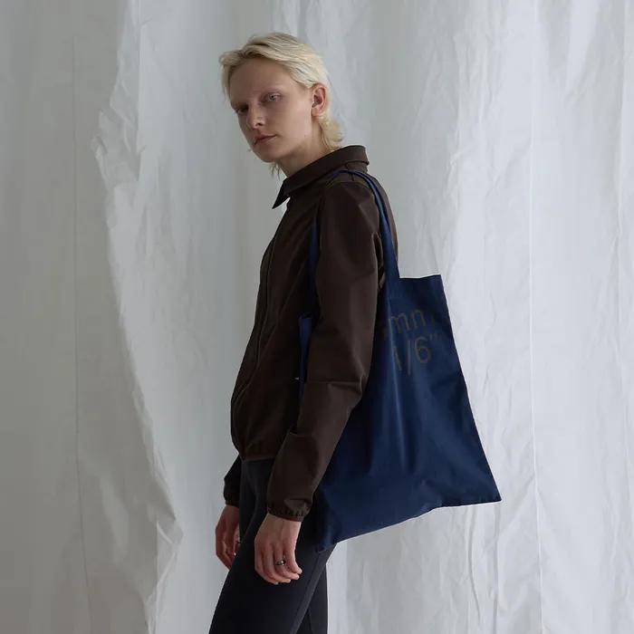 DOUBLE-SIDED LOGO PEACH SHOULDER BAG (blue)
