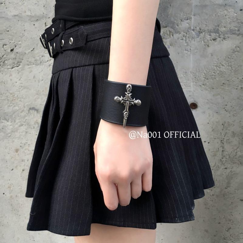 Meier Hip-hop punk cross rhinestone bracelet - diamond-accented pu leather jewelry