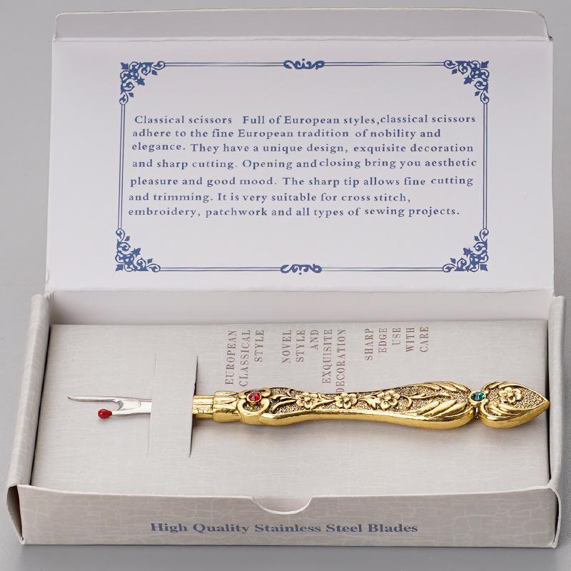 Retro Zinc Alloy Handheld Seam Ripper for Cross Stitching