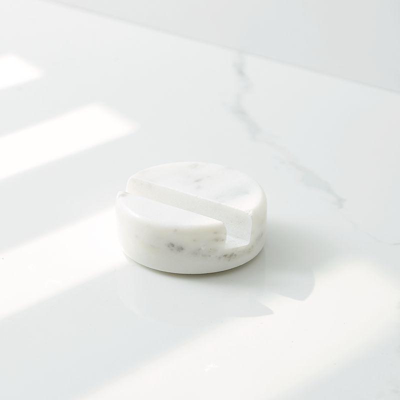 

Простая подставка для телефона из белого мрамора - круглый настольный орнамент 8cm round mobile phone holder белый