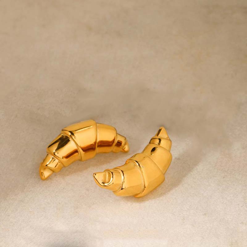 Exaggerated Metal Croissant Stud Earrings For Women Vintage Gold Color C-Shape Twisted Huggie Earrings Zircon 2026 Trendy