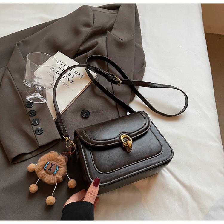 Niche Fashion Bag Women's New Autumn and Winter Retro Texture Small Square Bag Commuter Casual Messenger Bag Tide