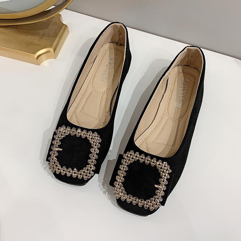 

Модная женская обувь на плоской подошве 2025 Весна и Осень Новинка Квадратный носок Мелкий вырез Мягкая подошва Большой размер Женская обувь 41-42 Zapatillas Mujer 35 чёрный