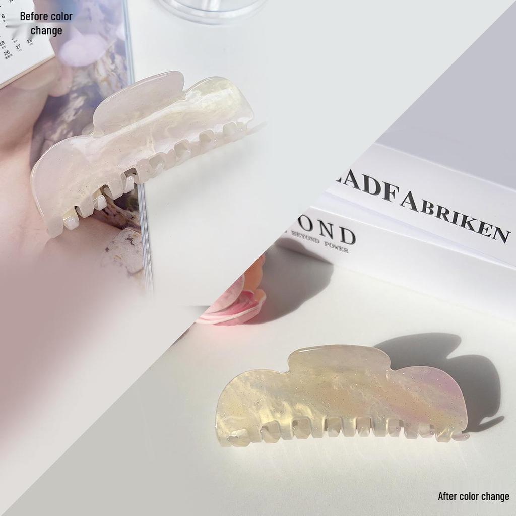 Akrylowa spinka do włosów zmieniająca kolor w stylu koreańskim - Słodki rekin