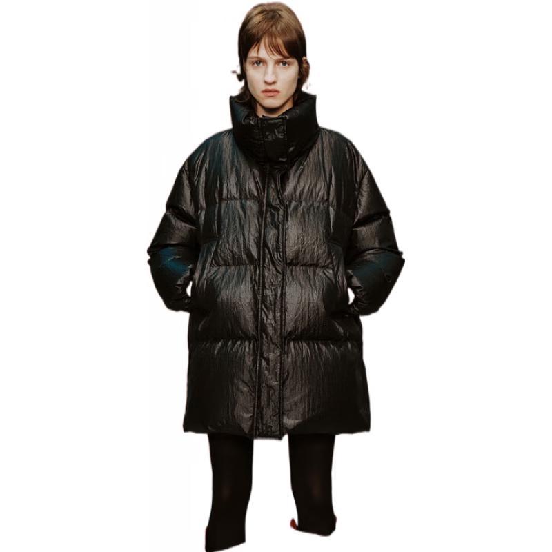 

MO&Co. RECTO Collaboration Coated Wrinkled Down Jacket S 160