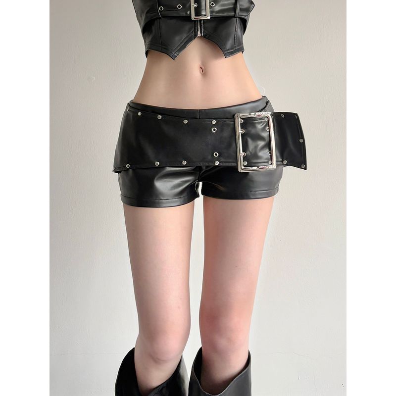 H Home European and American Women's Clothing Underground Dark Wide Belt Metal Buckle Design Rivet Leather Shorts Cool Pants Sexy Hot Pants