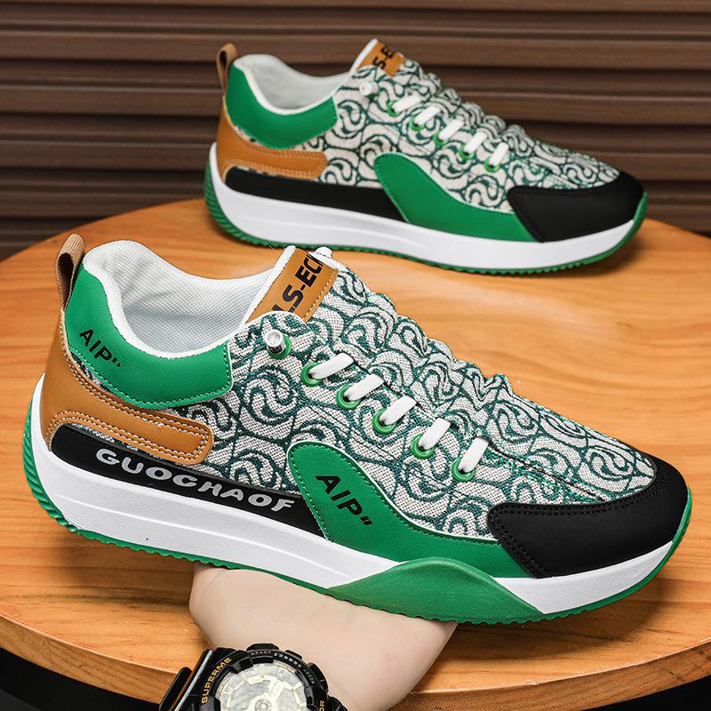 

Breathable trendy brand anti-skid board shoes, youth running versatile niche design, summer wear-resistant new soft-soled men s trendy shoes 44