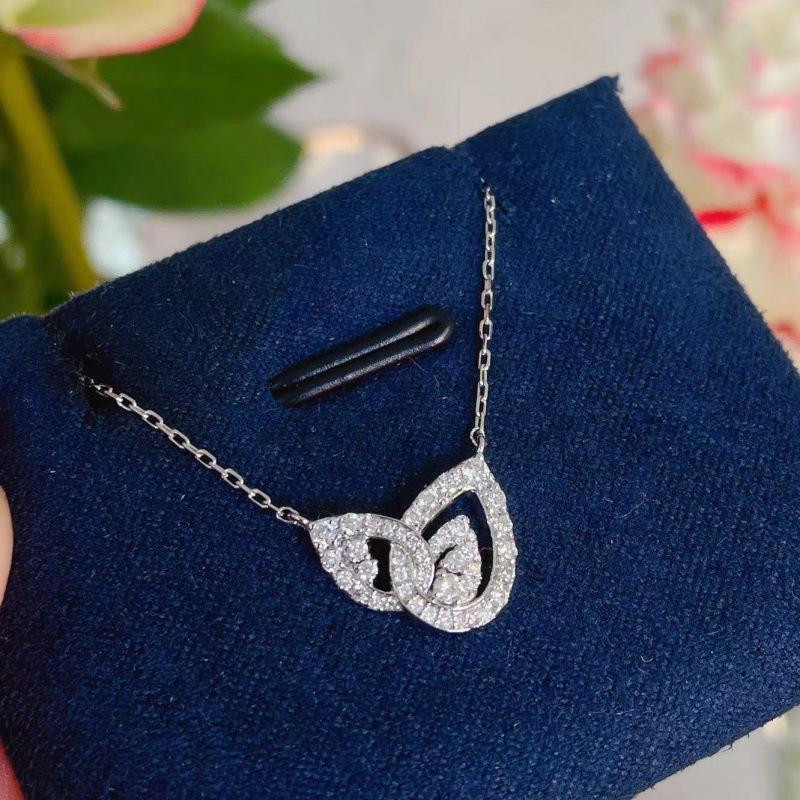 Lux Dewdrop Necklace & Leaf Stud Earrings Set