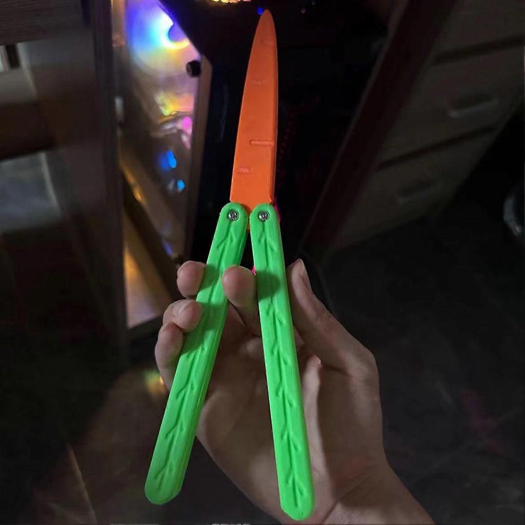 Carrot Knife Foldable Cute Stress Relief Portable High Safety Durable Plastic 3D Printing Knife Toy for Family Game Party