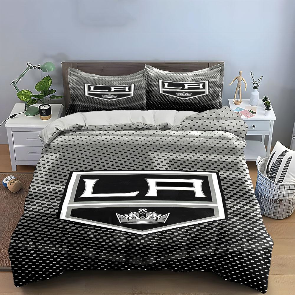 "LA Logo with Crown on Black Pattern" Print Bedding Set Duvet Cover Pillowcases (1* Duvet Cover 2* Pillowcases Do Not Include Comforter)