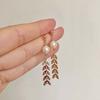 Natural Freshwater Pearl Earrings for Women, Korean Leaf Long Tassel, Simple Vintage Design, High-end Wheat Earrings