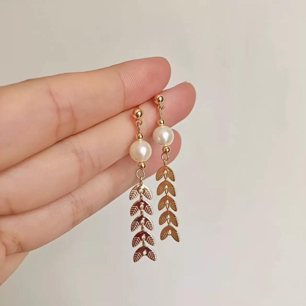 Natural Freshwater Pearl Earrings for Women, Korean Leaf Long Tassel, Simple Vintage Design, High-end Wheat Earrings