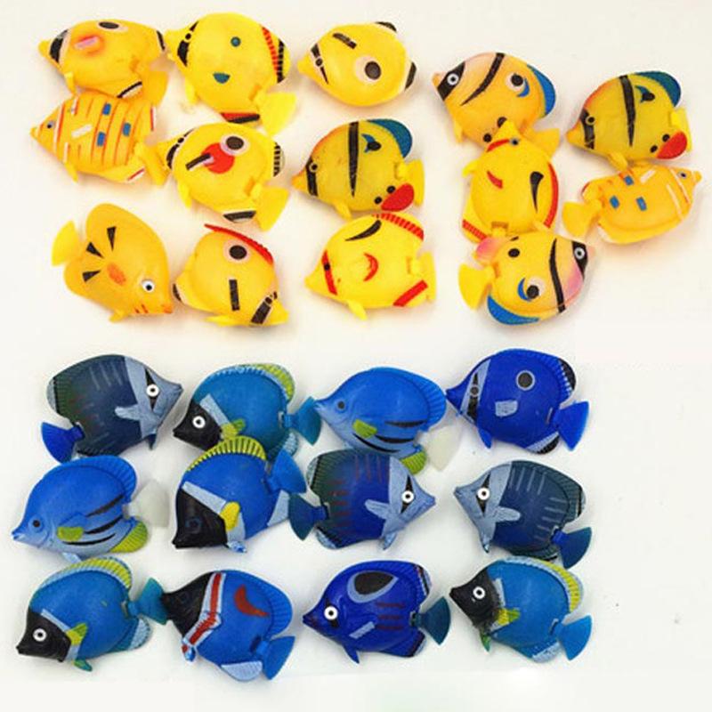 Miękki Gumowy Pływający Złoty Rybka: Mały Tropikalny Dekoracyjny Model Sztucznej Ryby