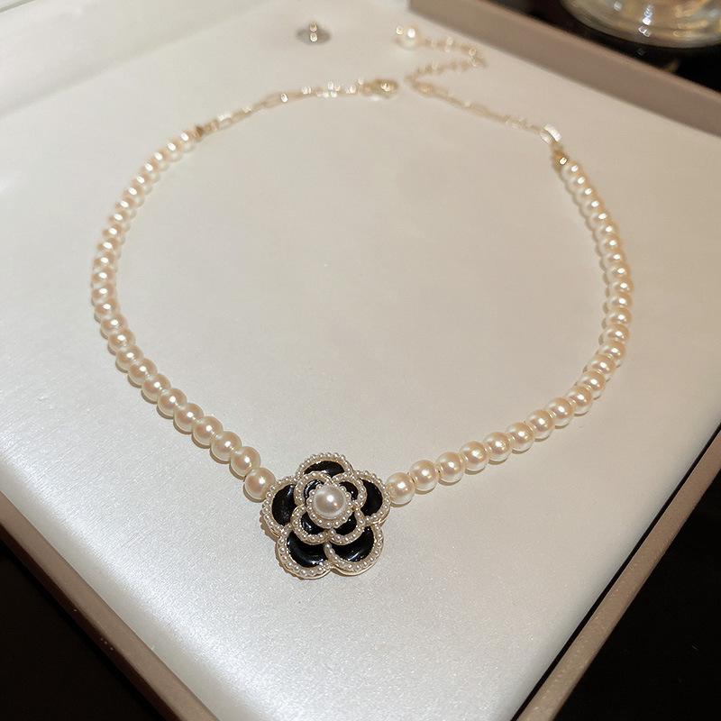 Silver Needle Vintage Pearl and Rhinestone Flower Earrings - French High-End Niche Court Style