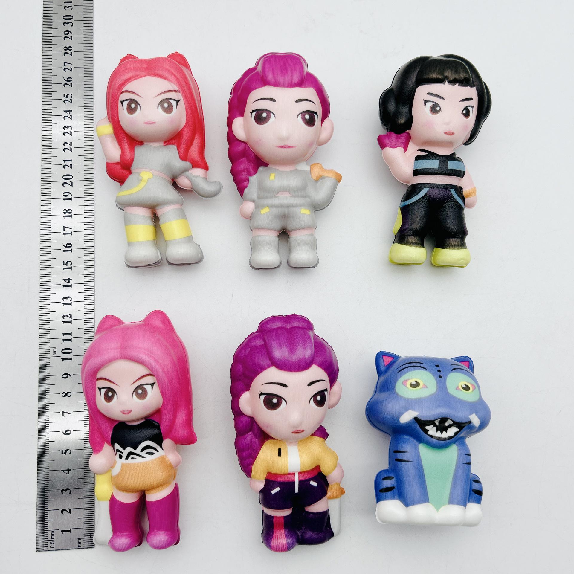 

Monster Hunter Witch Decompression Figure Doll - Slow Rebound PU Toy Multiple of 6 (Net Bag)