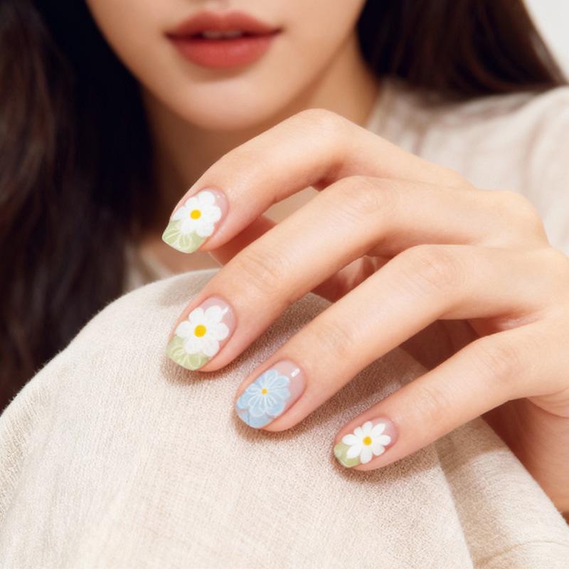 Daisy Energiska Vita Blomma Nagelklistermärken: Värdefull Manikyyr, Snygg och Chic.