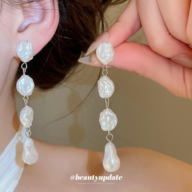 Silver needle irregular pearl long fringed earrings French retro simple fashion stud earrings light luxury high-end earrings