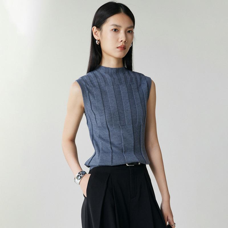Versatile Round Neck Sleeveless Ice Silk Knit Vest – Breathable Solid Color Top